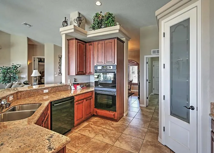 Private Pool: Mtn-view Havasu Retreat * Lake Havasu City